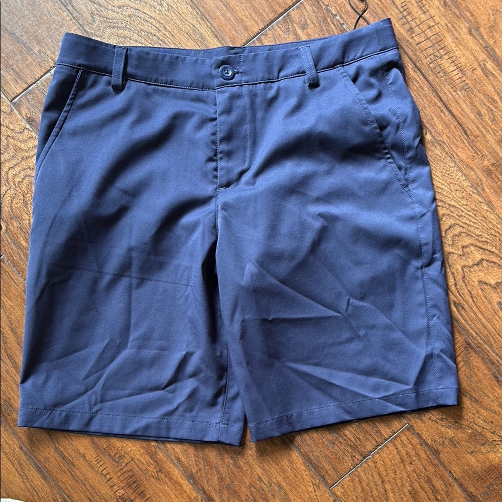 Under armour navy dress golf shorts youth xl NWT